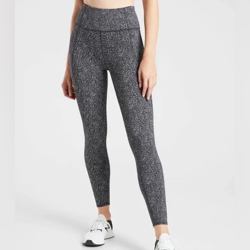 Athleta Lightning Static 7/8 Tight